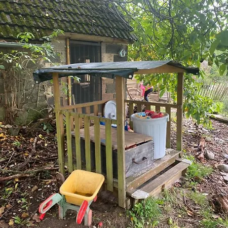 Altes Bauernhaus In Der Nahe Vom Playmobilfunpark *